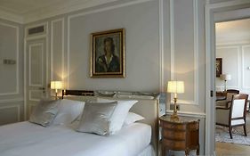 Lancaster Hotel-Paris